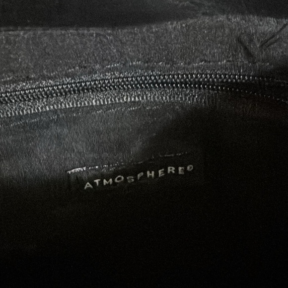 Atmosphere Leopard Print Shoulder Bag - Picture 3 of 7